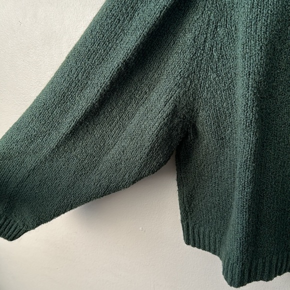 Cozy Green Sweater - Picture 3 of 5